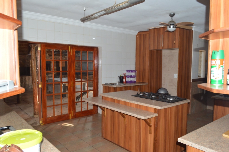 4 Bedroom Property for Sale in Flimieda North West